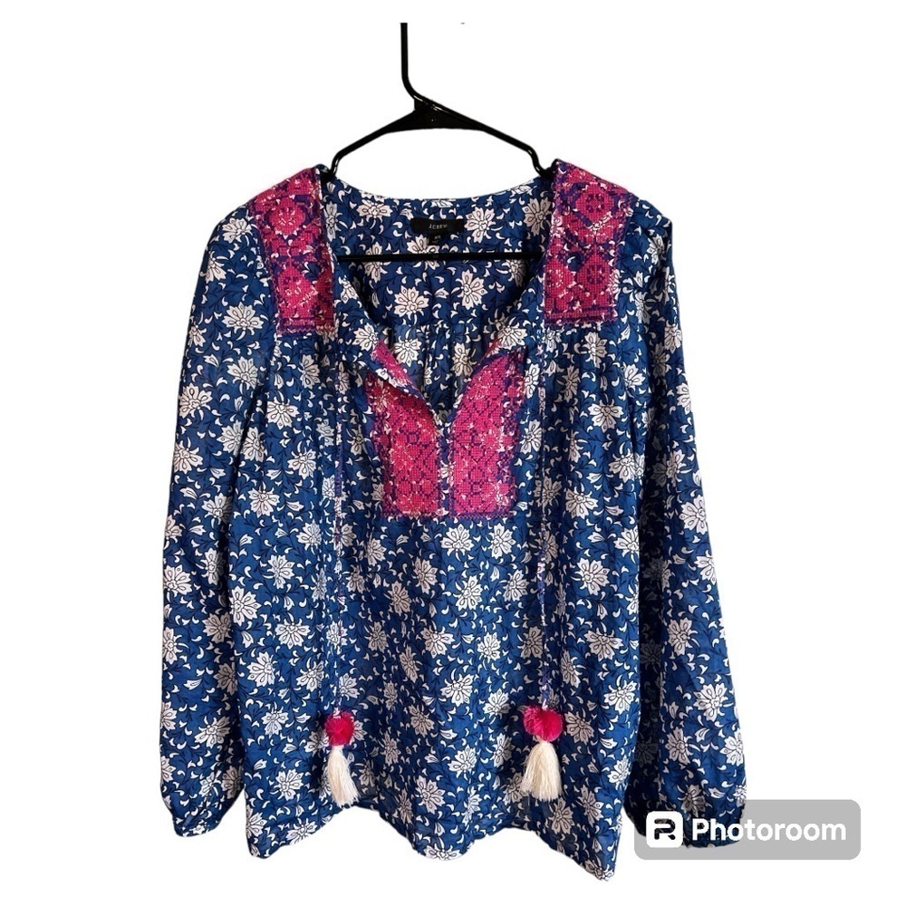 J. Crew Floral Peasant Embroidered Top in Pink, Blue, and White size XS - Picture 3 of 8